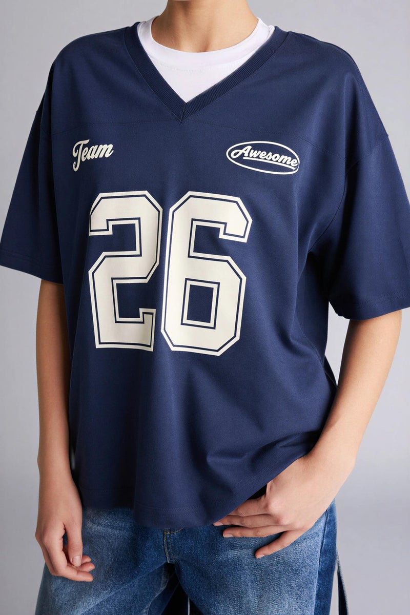 ديفاكتو تيشيرت نص كم اوفر سايز مطبوع - Image 4